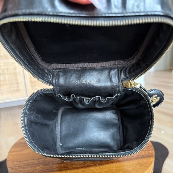 Chanel Timeless Vanity Case Black Caviar - Picture 5 of 10
